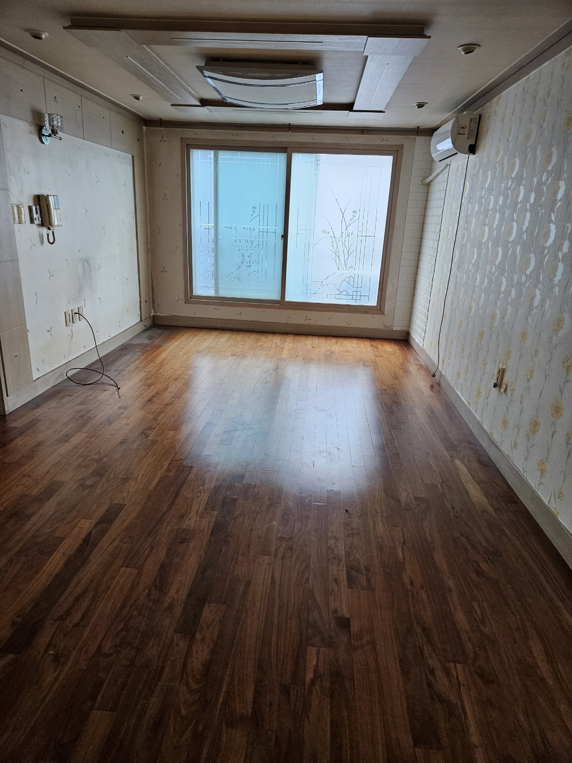 31396258_a0dAnv8q_39eb476c4b4c10c219b909715561f2f716cb753f.jpg 이미지크게보기